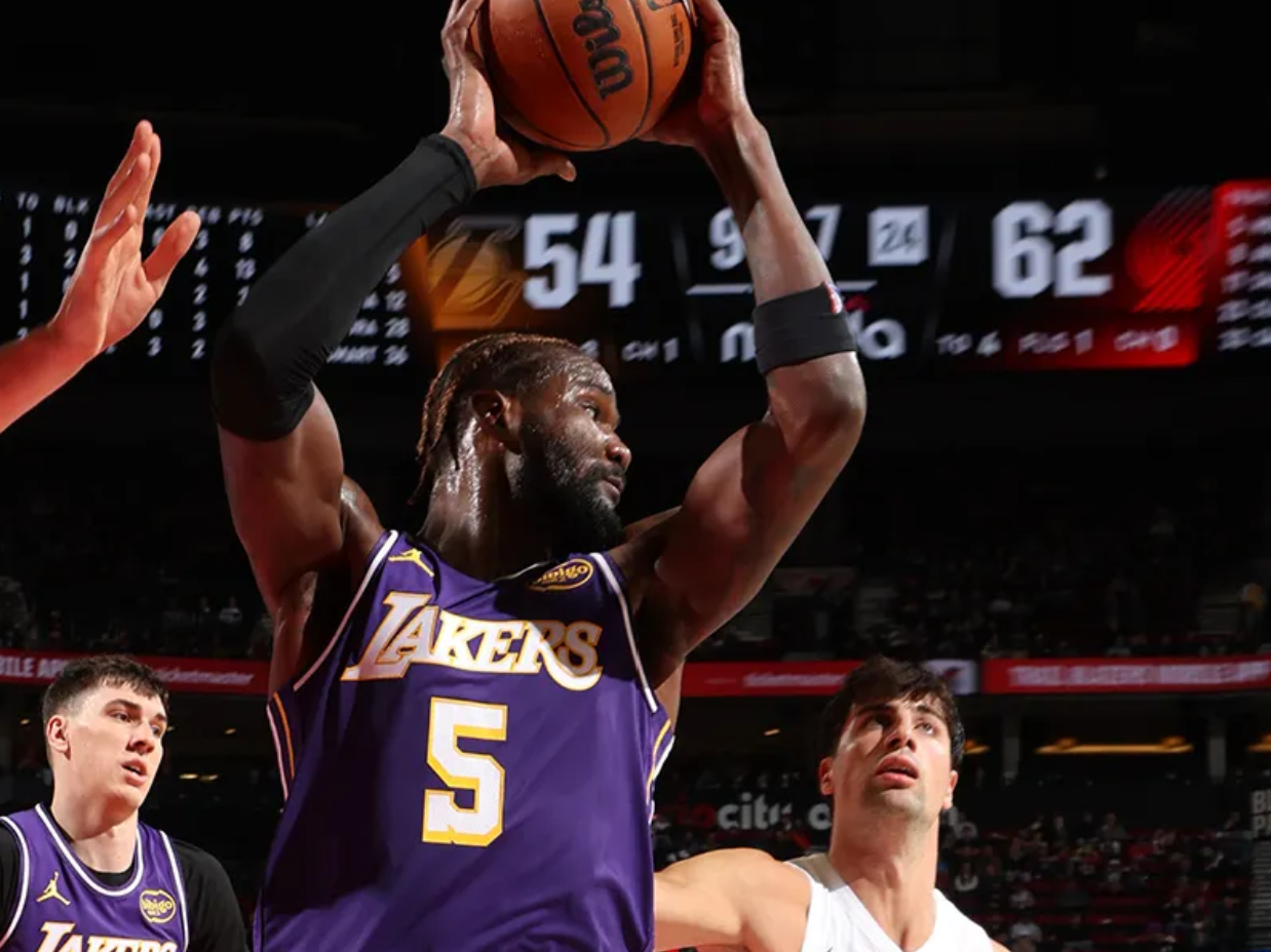 九游体育-洛杉矶湖人战术微调备战英超辽宁本钢围绕英超绝杀压哨，连对手都承认：亚特兰大围绕意大利杯绝杀压哨