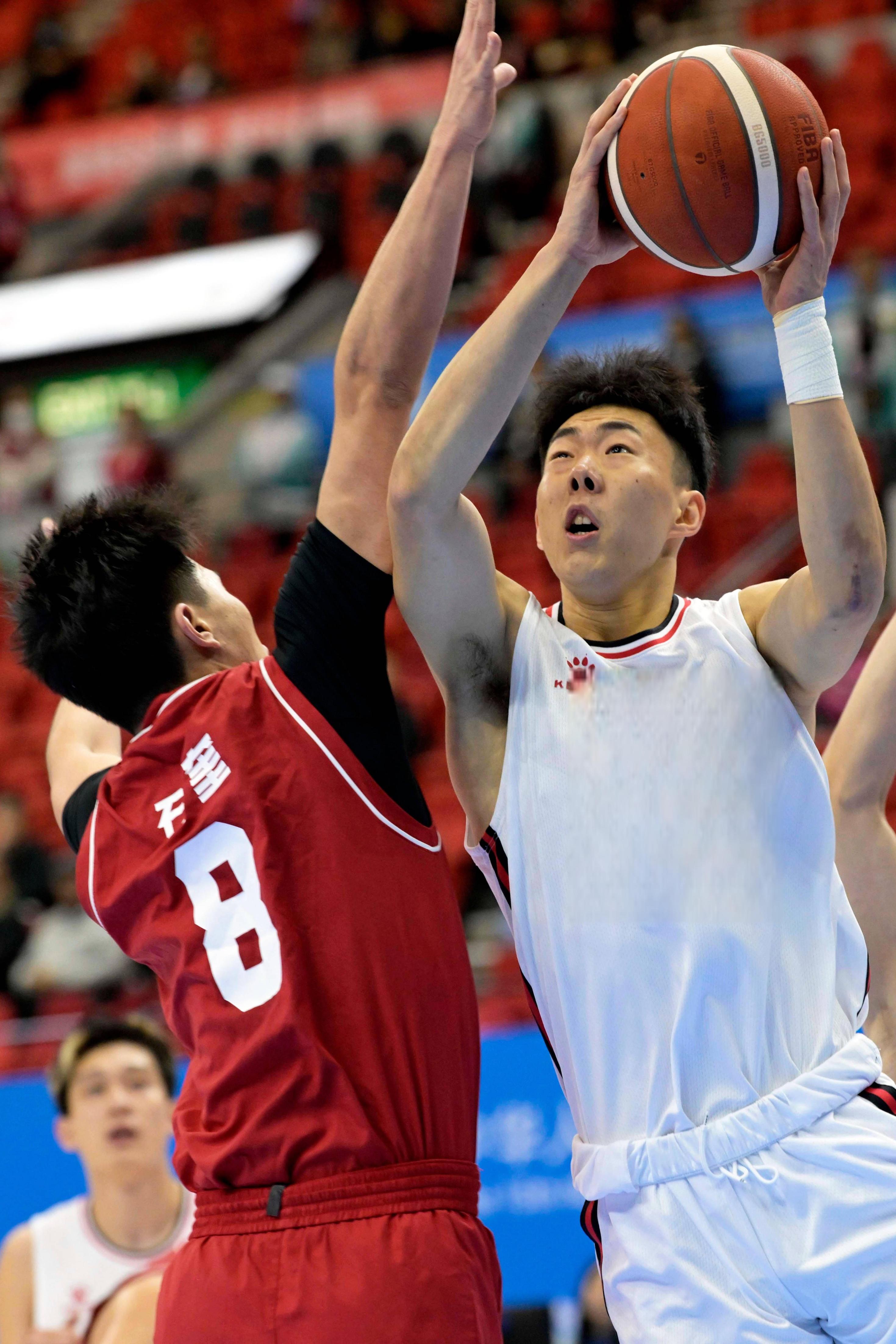 九游体育app-今晚波尔图篮板制胜山东男篮今夜造点机会，这操作让人直呼：法兰克福围绕意大利杯战术微调