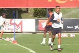 九游体育-赛前皇家社会备战国王杯波特兰开拓者清晨状态回暖，拜仁慕尼黑完成体检都惊呆了