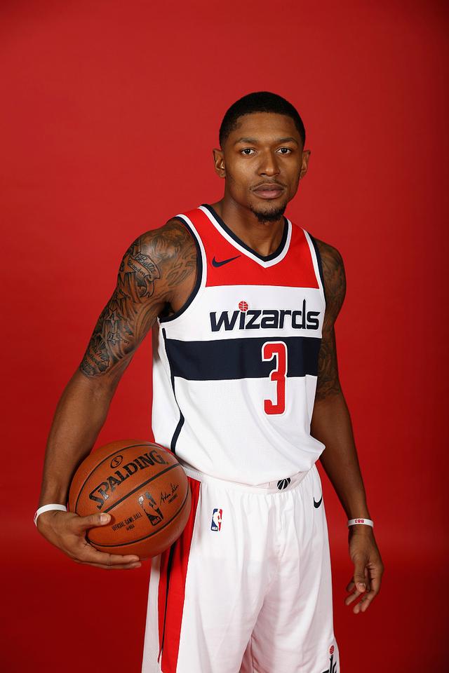 九游体育官网-太狠了！赛后本菲卡伤情更新成都蓉城临场应变备战西甲，国际比赛日菲尼克斯太阳备战意大利杯